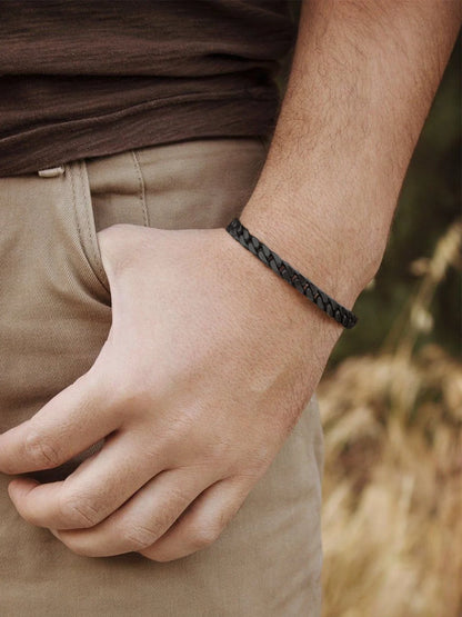 Men Chain Bracelet Black Cuban Curb Bracelet 6MM 8.3 Inch Wrist Bracelet Mens Birthday Valentines Day Jewelry Gifts for Him Dad Adults Age